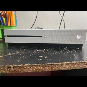 Xbox One S 1TB
